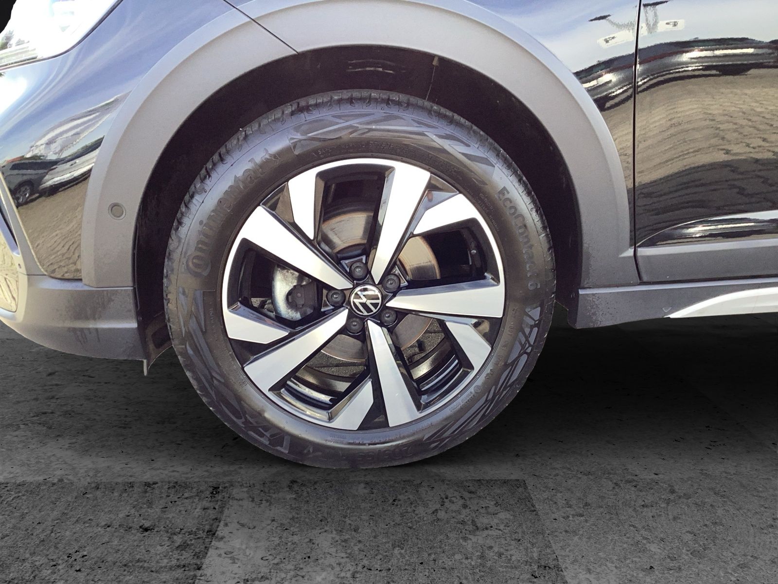 Fahrzeugabbildung Volkswagen Taigo TSI Style DSG Matrix AHK Navi AID ACC RFK
