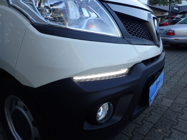 Fahrzeugabbildung Piaggio Porter NP6 LR SW LPG TOP Kofferaufbau 307Radstan