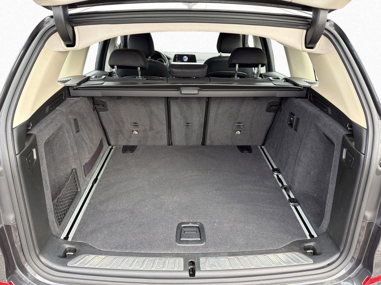 BMW X3 xDrive30d Adavantage LED+,Live+,DA,ParkAss