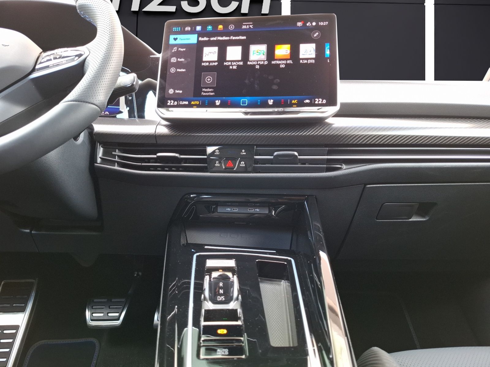 Fahrzeugabbildung Volkswagen Golf VIII R Performance Black-Edition Matrix Har