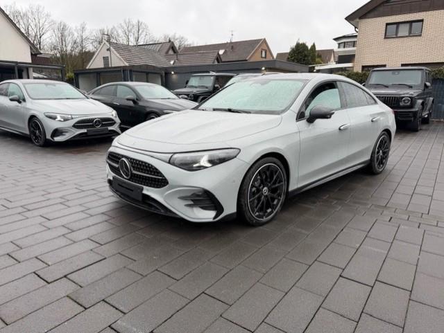 Mercedes-Benz CLA 200 Premium-Plus-Paket mit Digitalen Extras