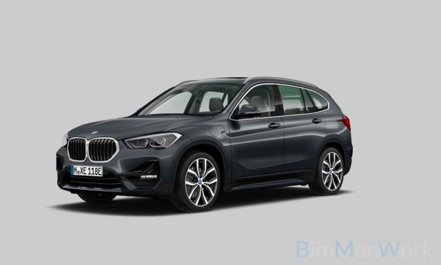 BMW X1 xD25e Sport Line Kamera Panorama DAB Navi 19"