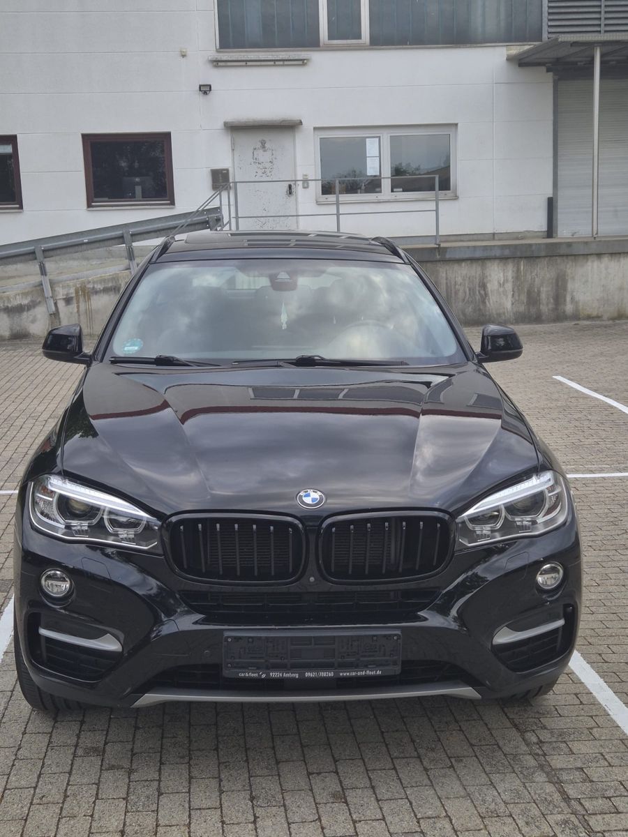 BMW X6 xDrive35i -