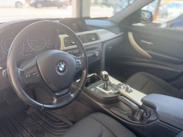 BMW 320 - 5