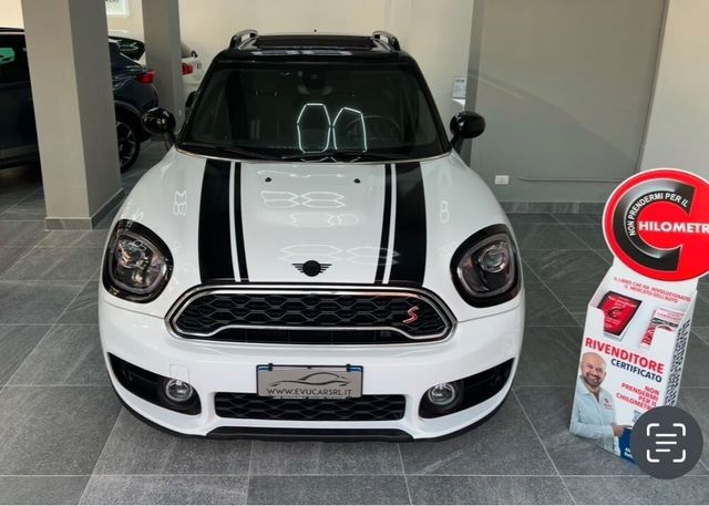 MINI 2.0 Cooper SD Countryman ALL4 Automatica