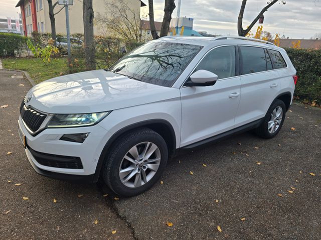 Skoda Kodiaq 1.5 DSG STYLE-Business-7sitz-ACC-360Kam