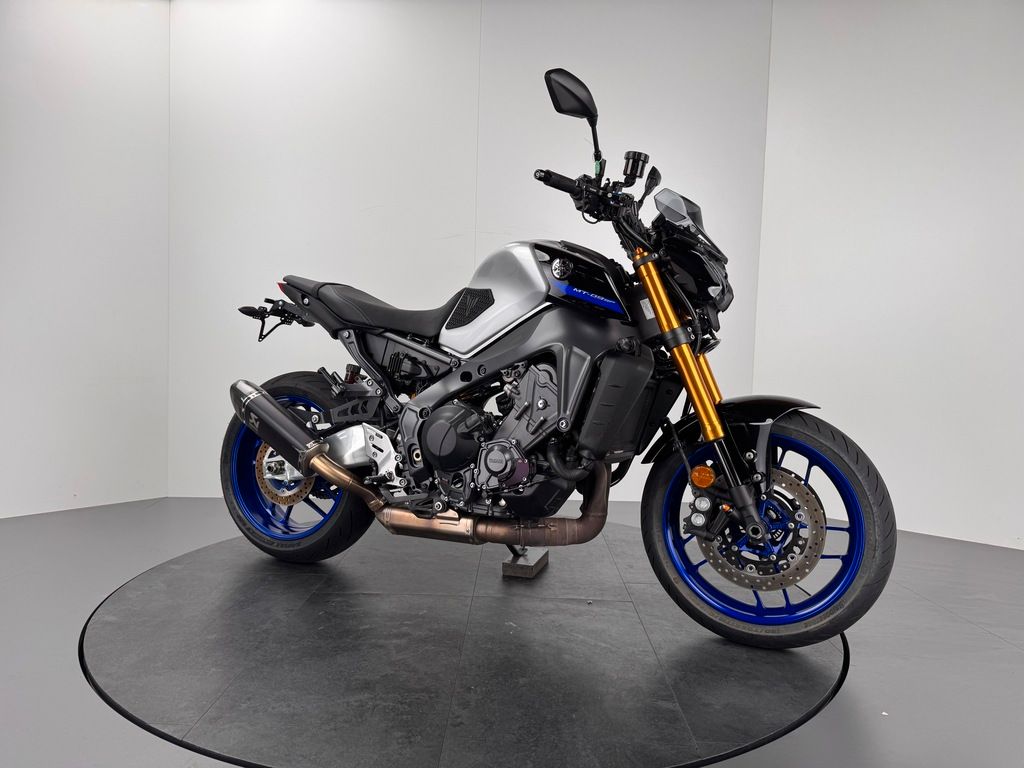 Fahrzeugabbildung Yamaha MT-09 SP *TOP-ZUSTAND *AKRAPOVIC