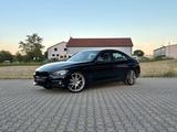 BMW 330 e iPerformance -Led-Navi-Kamera-Harman-Stzh - BMW 330: Iperformance