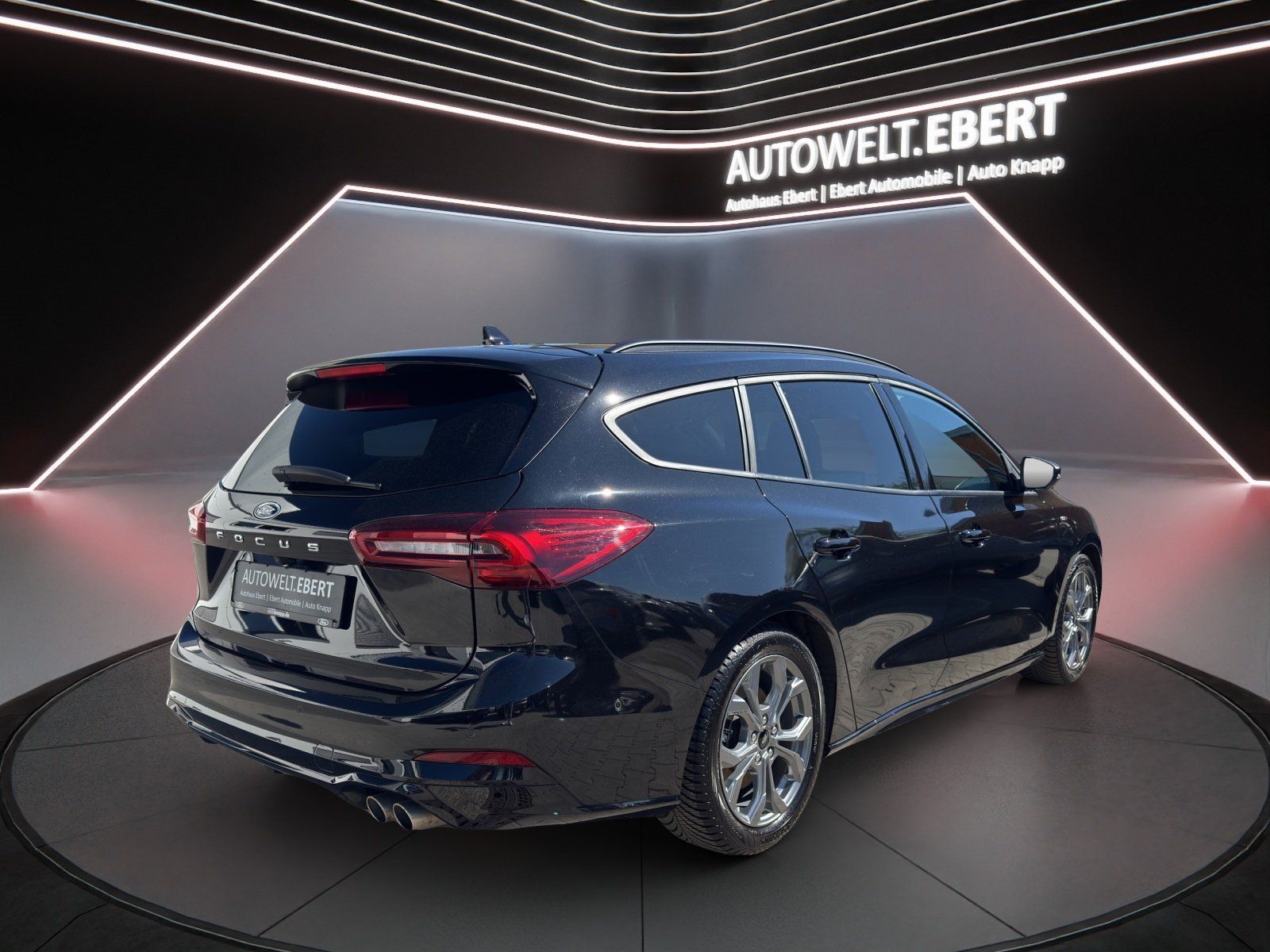 Fahrzeugabbildung Ford Focus 1.5 ST-Line X Aut./Matrix-LED/ACC/CAM/NAVI