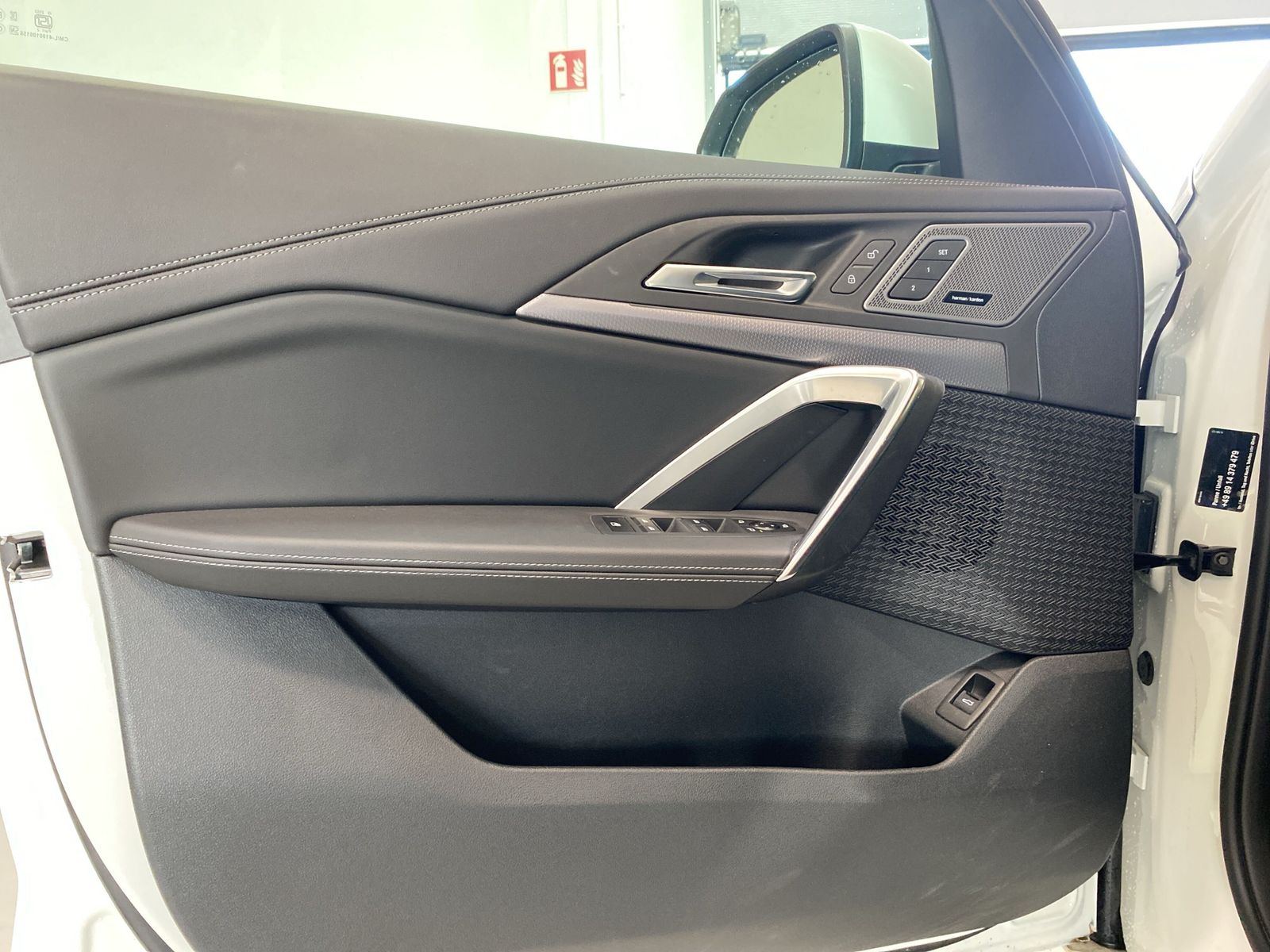 BMW iX1 - Bild 18