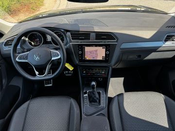 Volkswagen Tiguan - 8