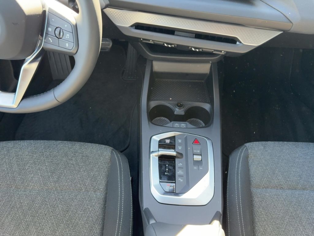 BMW 216 - Bild 11