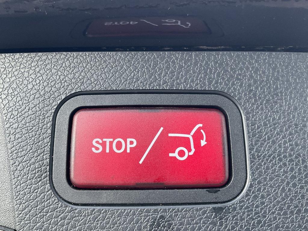 Mercedes-Benz E 63 AMG