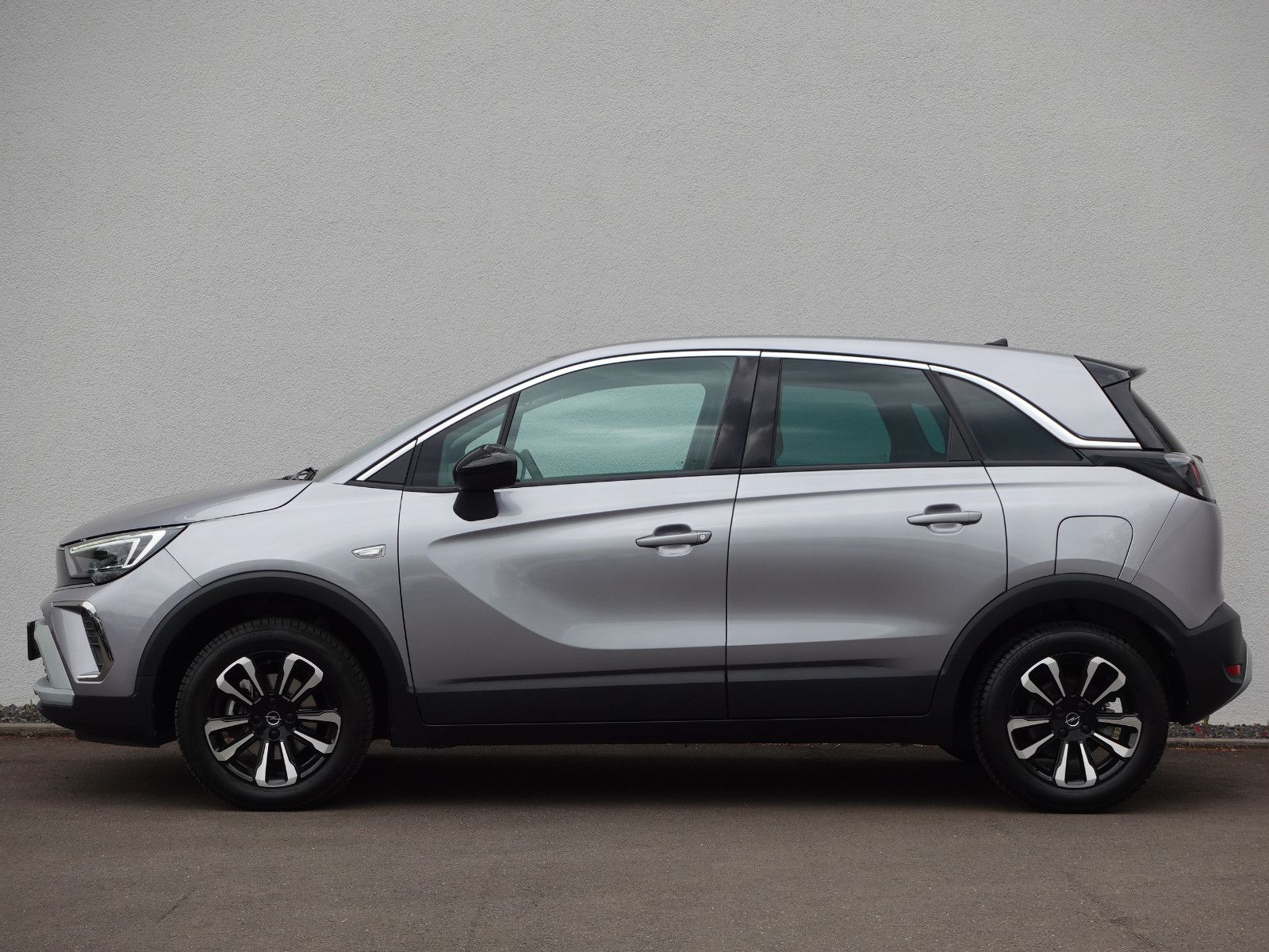 Fahrzeugabbildung Opel Crossland Elegance 1.2T,Navi,Kamera,Sitzhzg,Allw