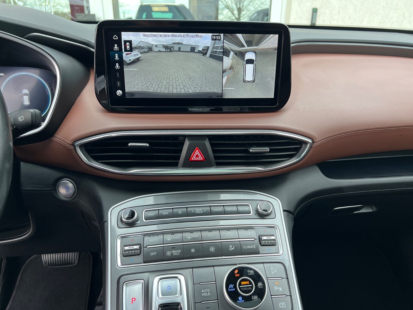 Fahrzeugabbildung Hyundai HYUNDAI SANTA FE 1.6 HEV 4WD Signature