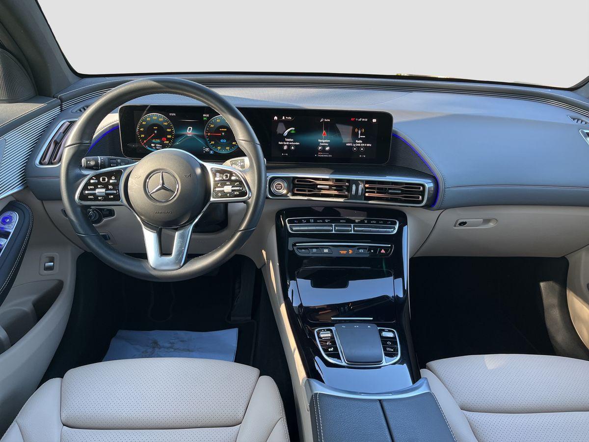 Mercedes-Benz EQC 400 4MATIC MULTIBEAM LED + LEDERSITZE + NAVI