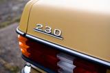 Mercedes-Benz TOP Mercedes 230 W123 1977 Zeitkapsel Retro  - Mercedes-Benz 230 Gebrauchtwagen in Berlin