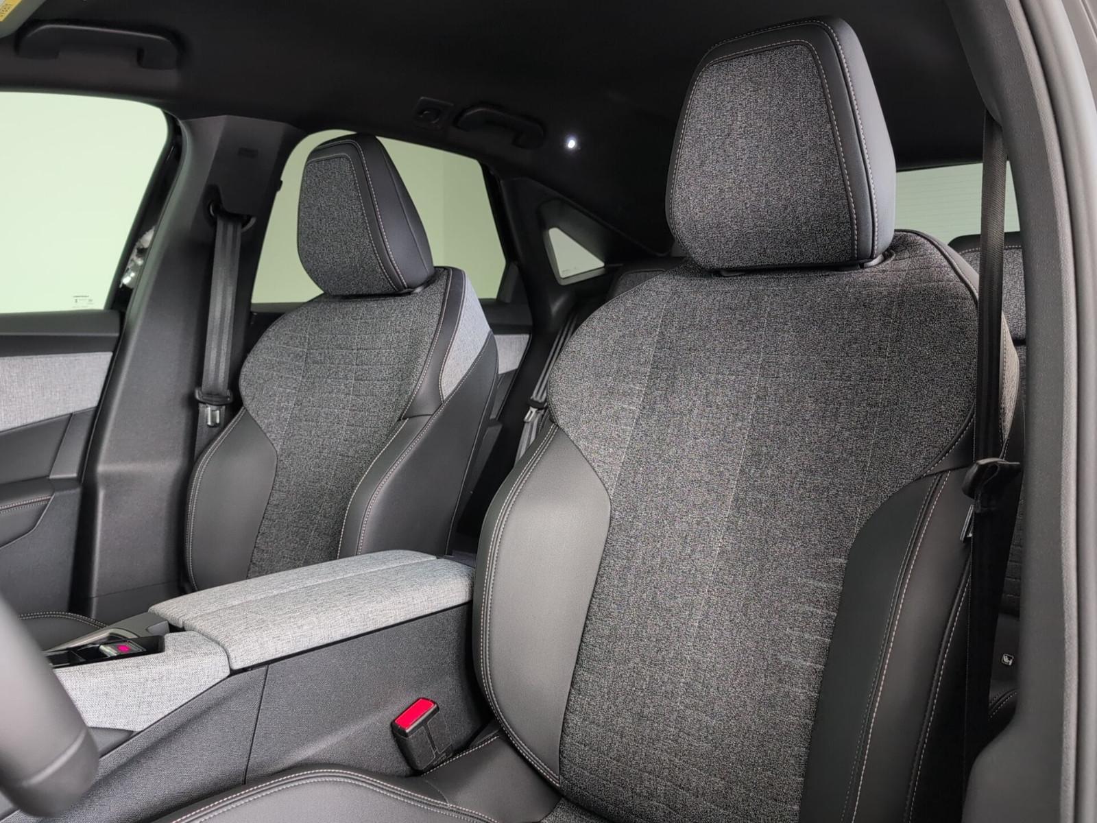 Peugeot 3008 Hybrid 145 e-DSC6 Allure Allwetter CarPlay