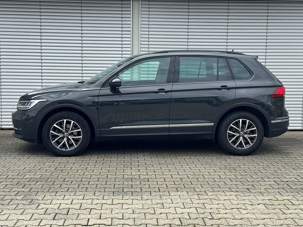 Tiguan 2.0 TDI DSG *NAVI*KEYLESS*REARVIEW*
