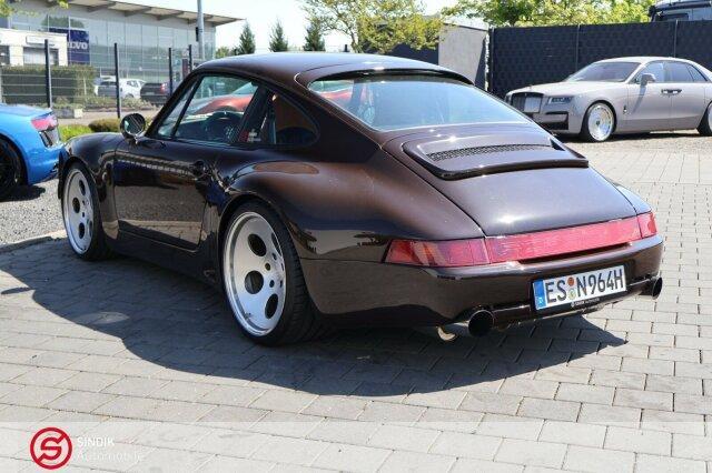 Porsche 964