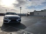Mercedes-Benz C 250 Autom. - - Mercedes-Benz C 250: Cabrio