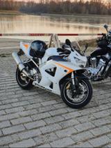Honda CBR 900 RR SC 44 - Angebote entsprechen deinen Suchkriterien