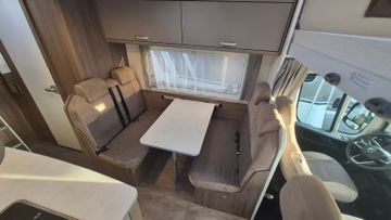 Carado A464 PRO MJ25*SAT*Fahrradträger*RFK