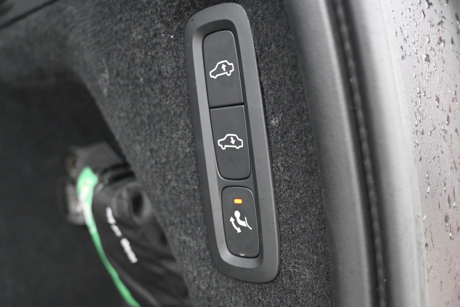 Fahrzeugabbildung Volvo XC90 D5 AWD*R Design*LUFT*PANO*7Si*LED