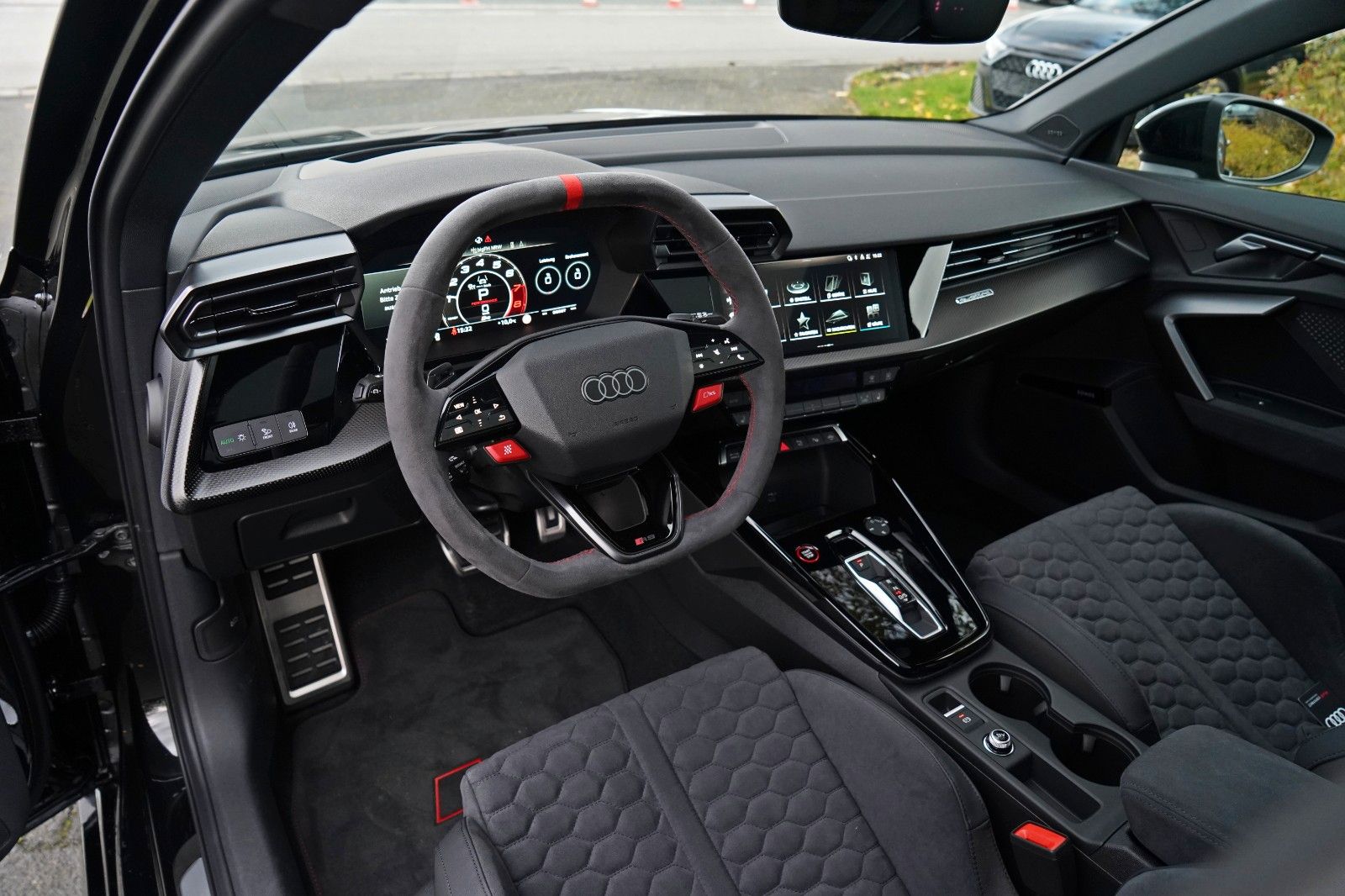 Audi RS3 SPORTBACK KERAMIK 290 SCHALE CARBON 360°HUD foto 11