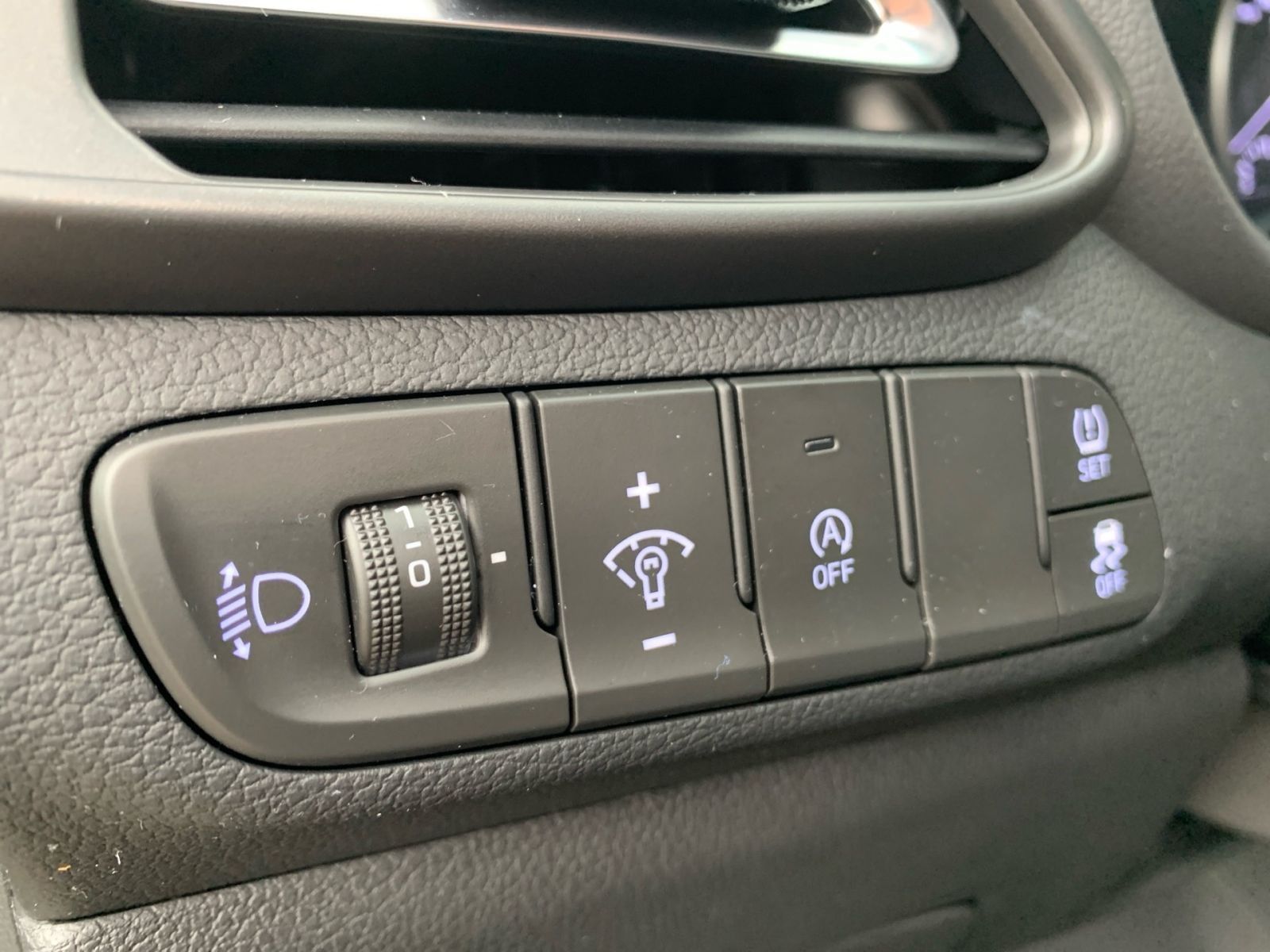 Fahrzeugabbildung Hyundai i30 Kombi 1.0 T-GDI 7-DCT Trend Mild-Hybrid Navi