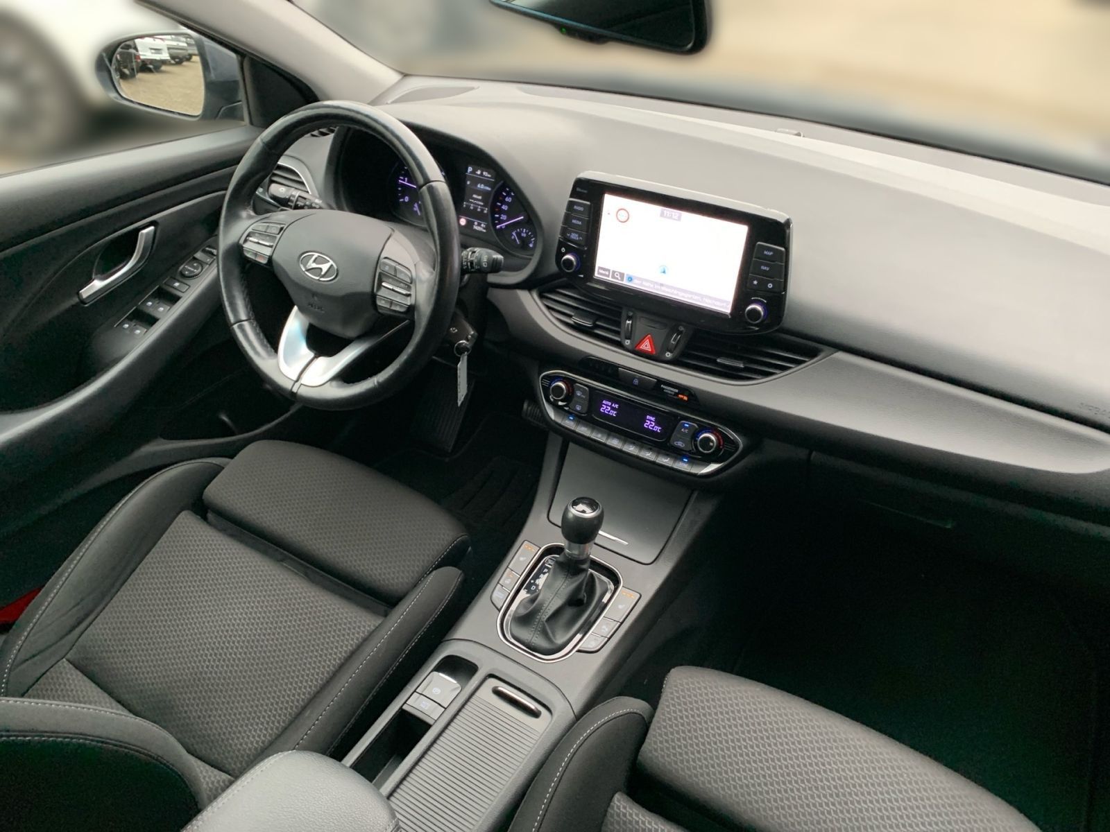 Fahrzeugabbildung Hyundai i30 Kombi 1.6 CRDi 7-DCT Style Navi 1Hd