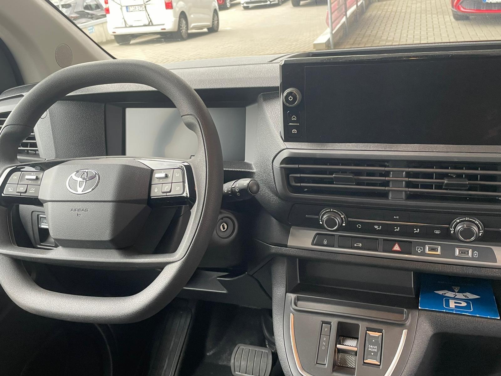 Toyota Proace Electric   Meister