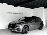 Volkswagen Touareg 4.0TDI V8 R Line*BlackStyle*Last Edition - Volkswagen Touareg: La