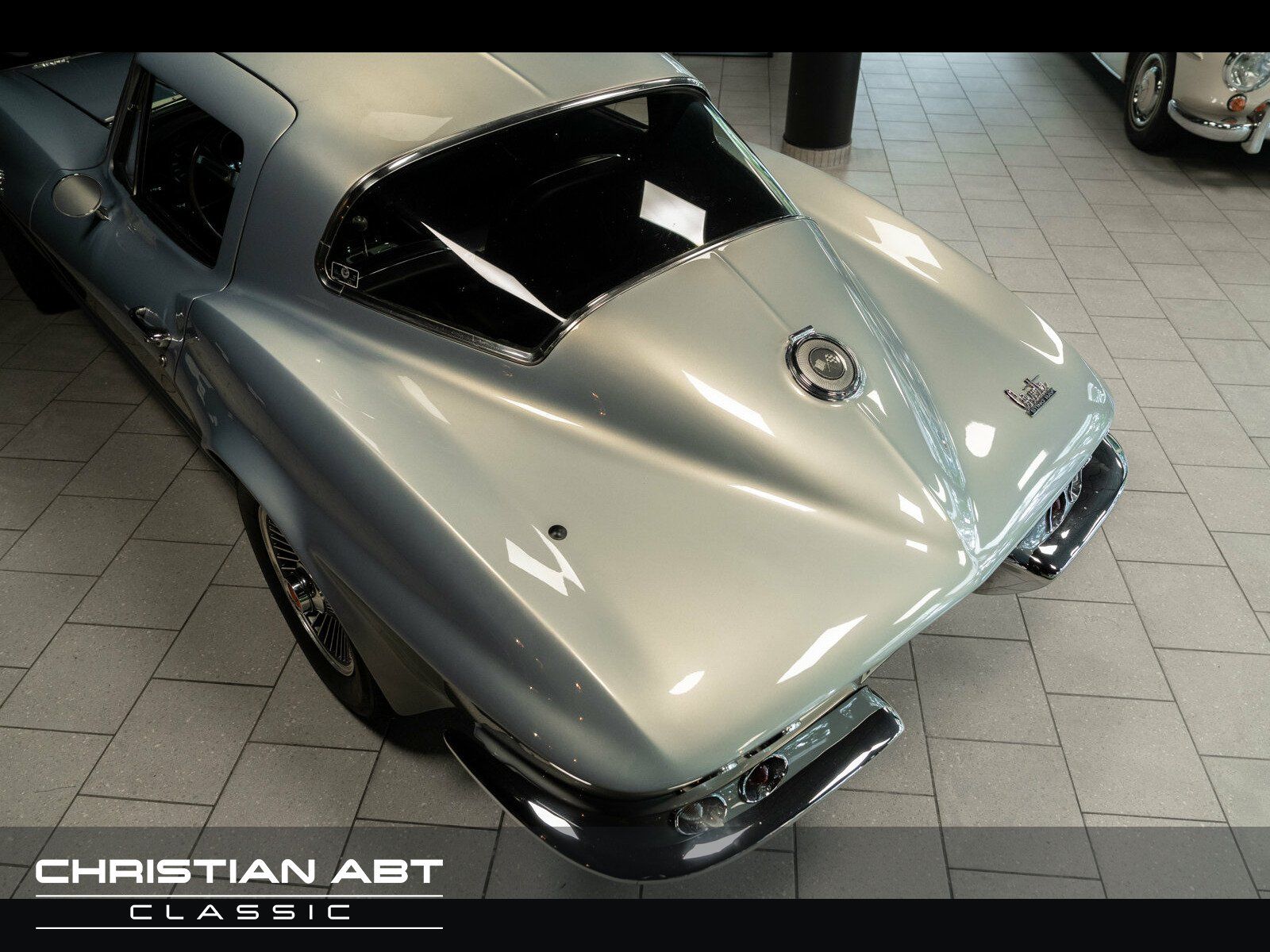 Fahrzeugabbildung Corvette Corvette Sting Ray *427 Turbo-Jet* * Goodwood *