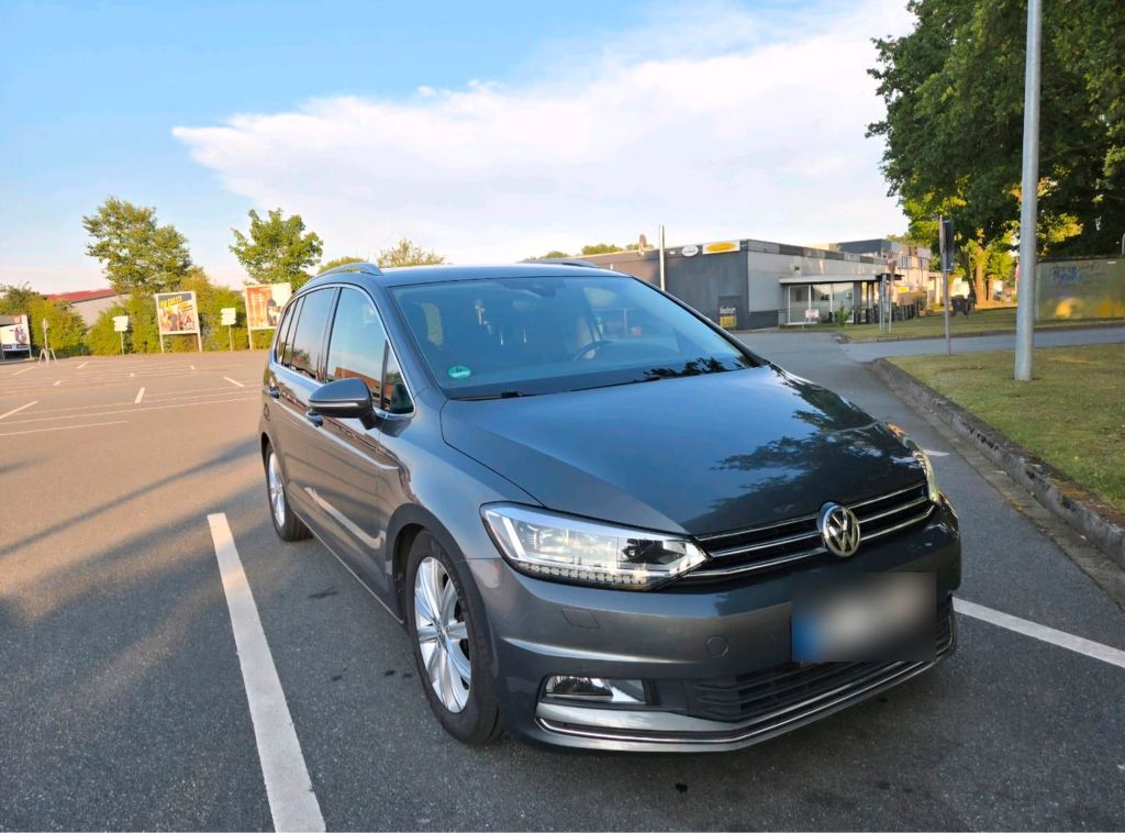Image of Volkswagen Touran