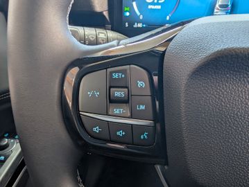 Ford Puma Titanium NEUES MODELL