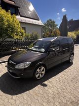 Skoda Roomster 1.2l TSI 77kW Scout  - Skoda Roomster aus 2011: Scout