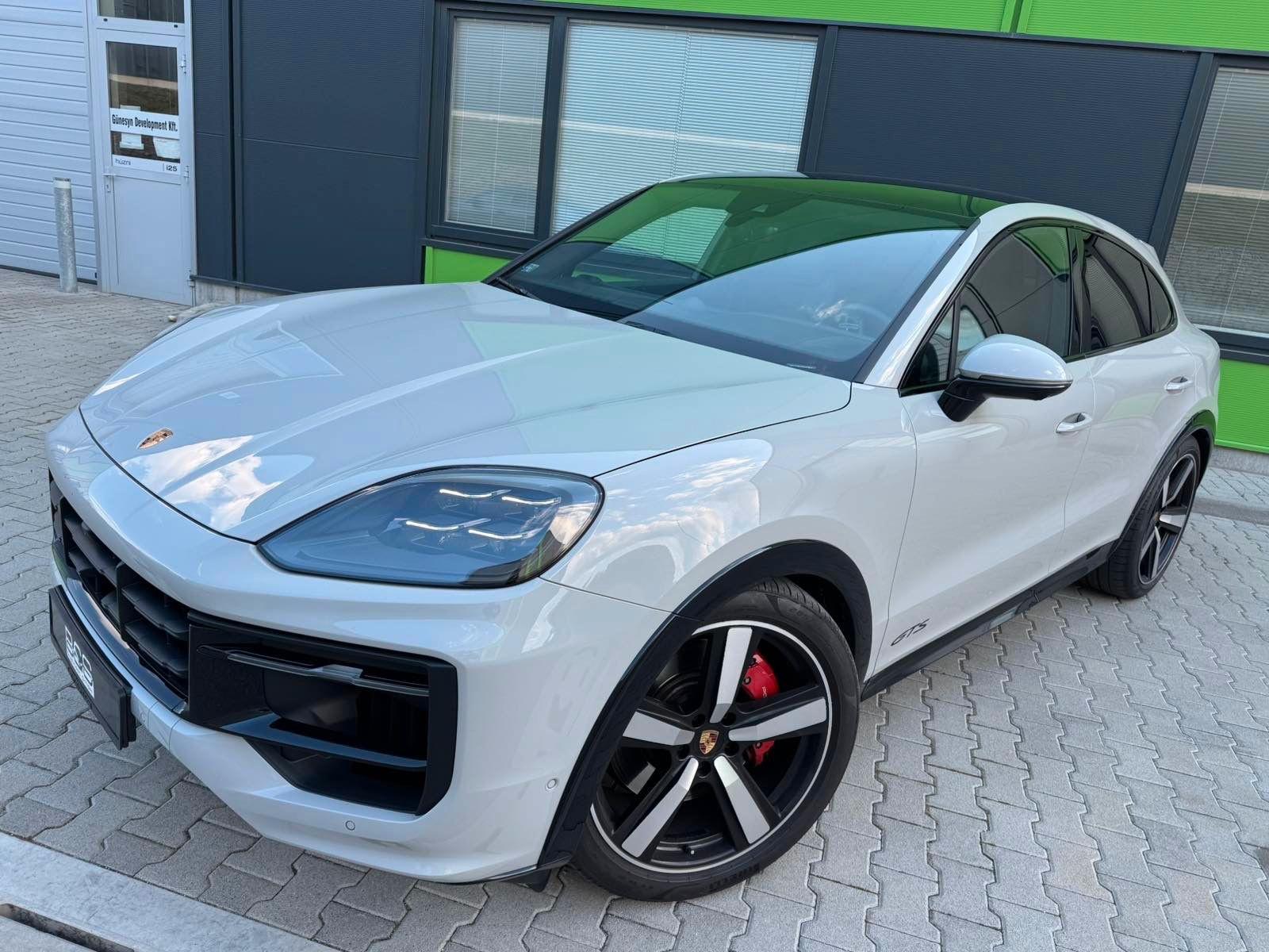 Porsche Cayenne Coupe GTS ACC,BOSE,PANO,LUFT,CHRONO,AHK.