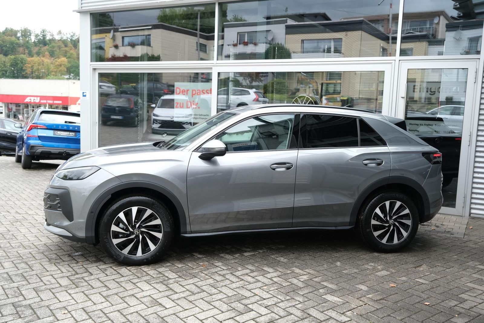 Volkswagen T-Roc 1.5 eTSI Life DSG AHK ACC LED App-Navi ... imagem 2