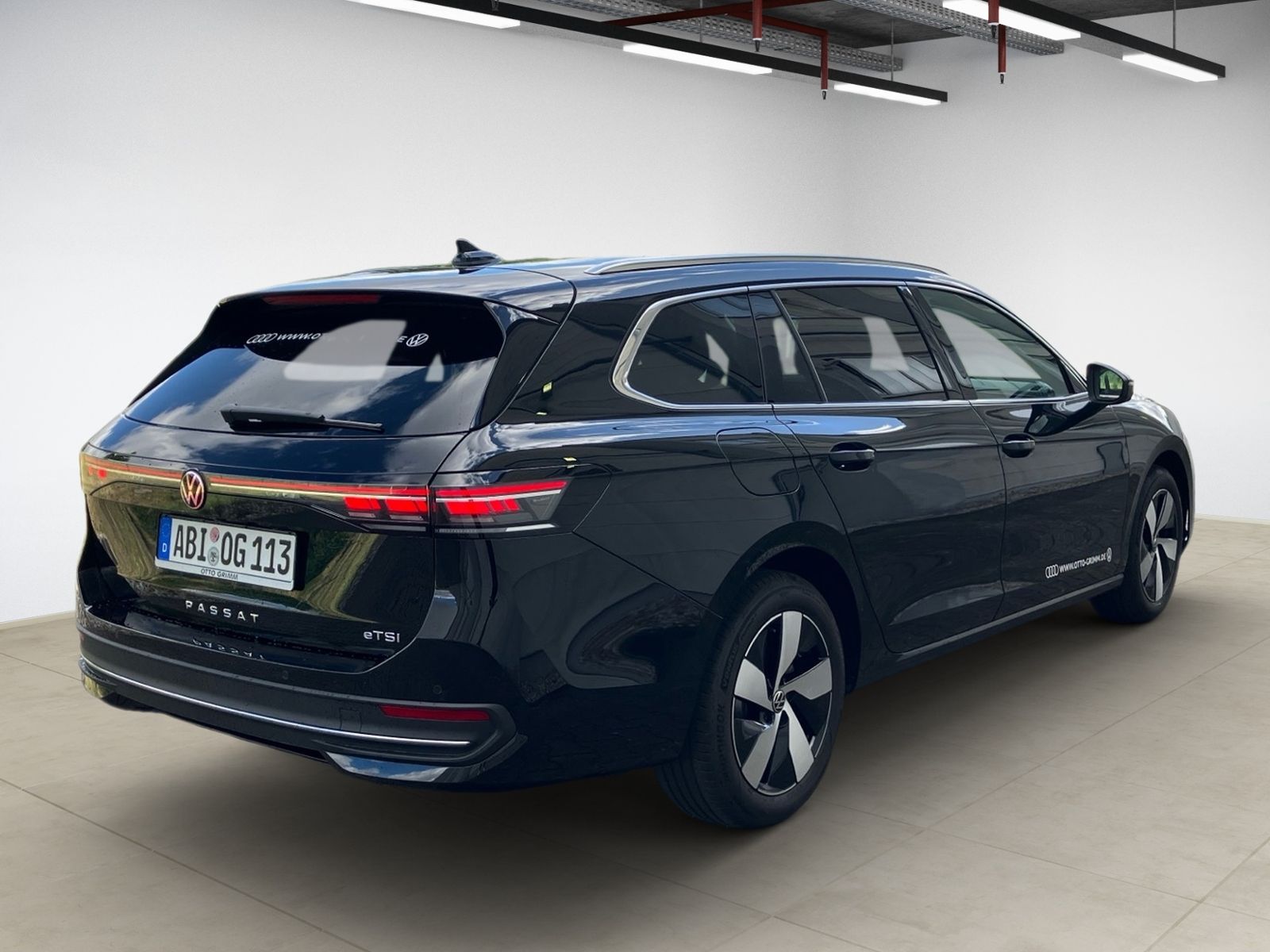 Volkswagen Passat Variant 1.5 eTSI Business DSG Kamera foto 5