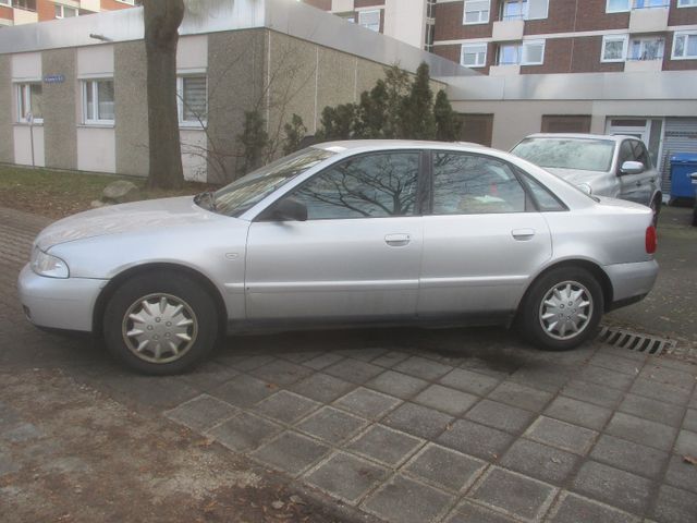 Audi A4 1.6 - Limo - Klima - Sitzheizung