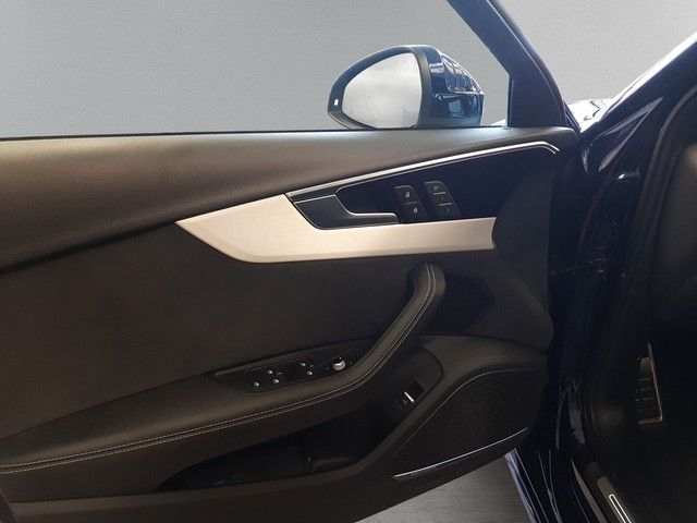 Fahrzeugabbildung Audi A4 Avant S line 50TDI quattro AHK Matrix PANO