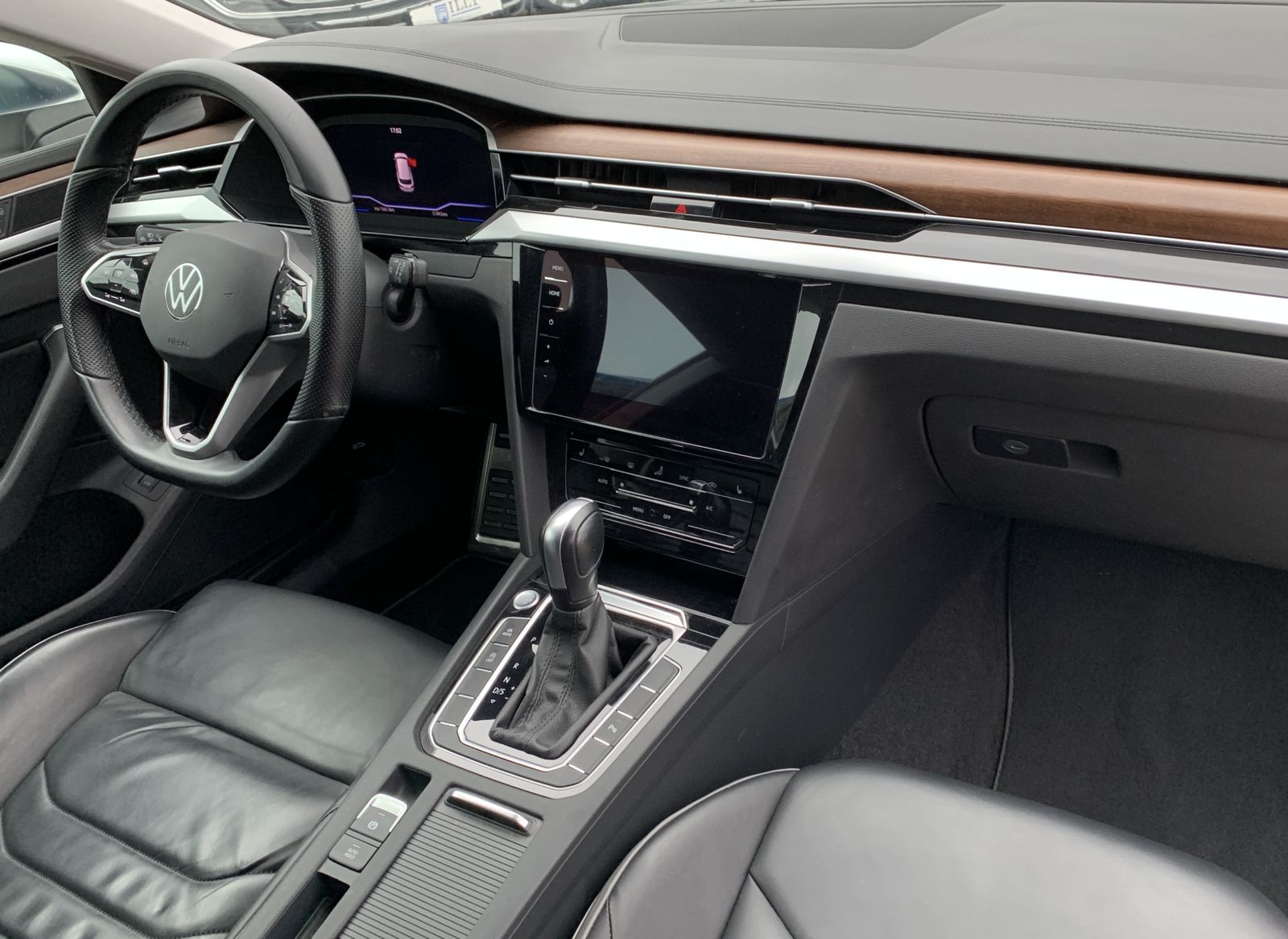 Fahrzeugabbildung Volkswagen Arteon Shooting Brake 2.0 TDI*Leder*AHK*LED*