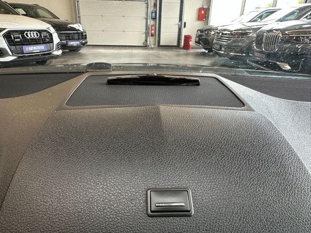 Mercedes-Benz C 200 *Tempo*Navi*Szhz*Pdc*