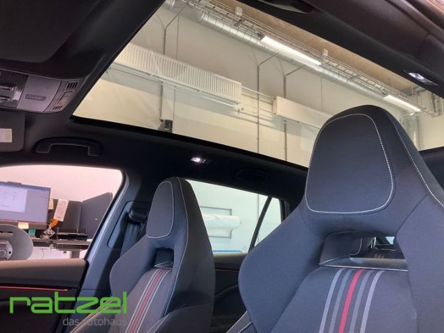 Fahrzeugabbildung SKODA Scala Monte Carlo 1.0 El. Panodach ACC LED Lane