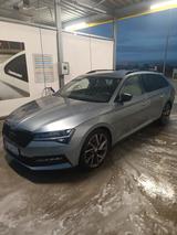 Skoda Superb 2.0 TDI SCR 140kW DSG SPORTLINE COMBI... - Skoda Superb: 140