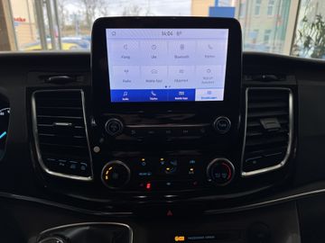 Ford Tourneo Custom Titanium L2 AHK abnehmbar