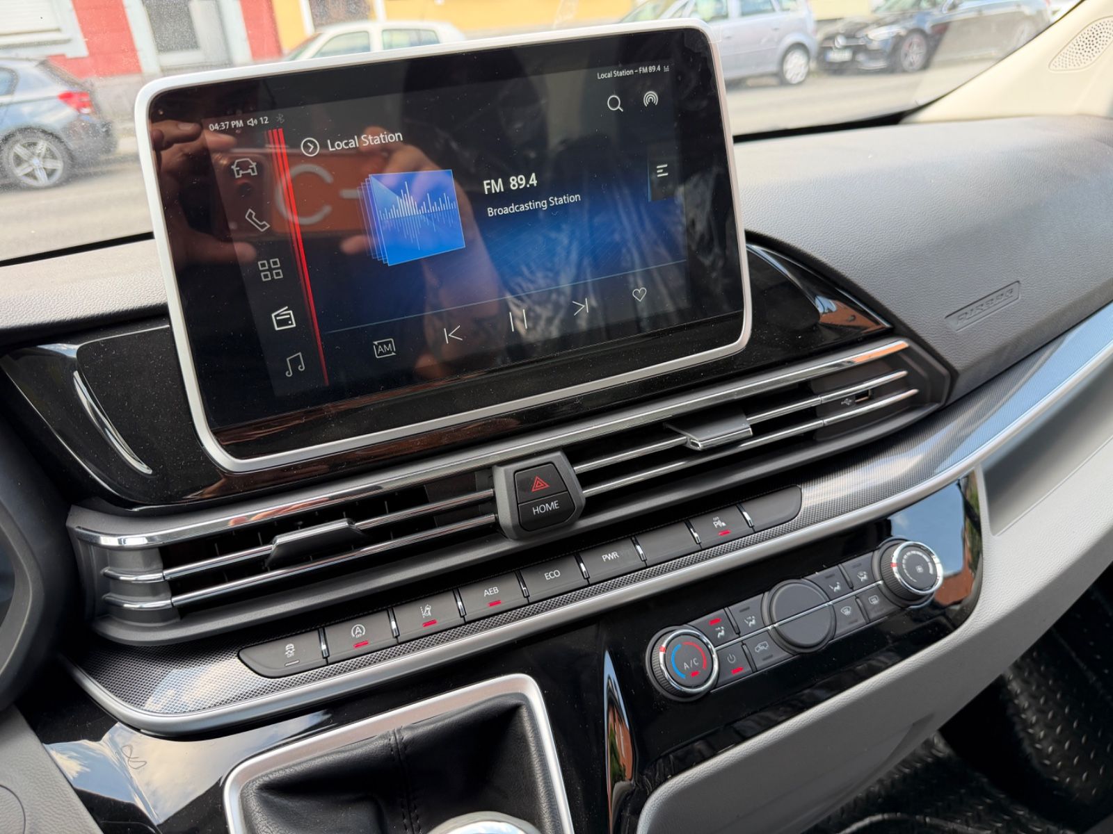 Fahrzeugabbildung Maxus DELIVER9 DREISEITENKIPPER L4 LUXURY LED NEUWAGEN