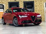 Alfa Romeo Giulia Ti Q4/MEMORY/ACC/NAVI/KAMERA/SHZ - Alfa Romeo Giulia Ti mit Benzin-Antrieb