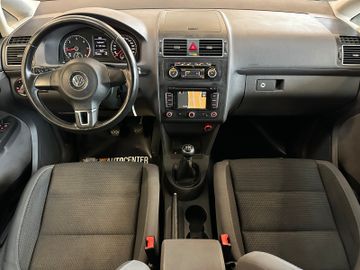 MYAUTOCENTER – Gebraucht- und Jahreswagen mit Werkstattservice in Pfaffenhofen Volkswagen Touran Comfortline *7-Sitzer*Freisprech*Klima*